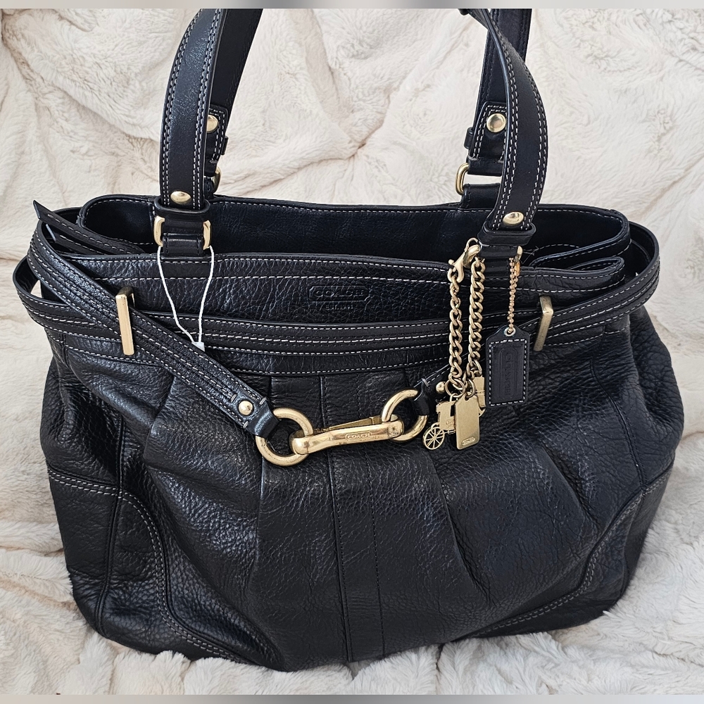 Coach Black Leather Shoulder Bag